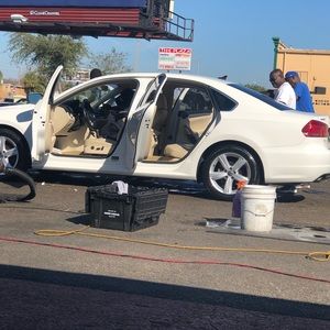 Meet your Posher, Tanica